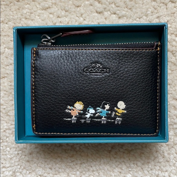 🔥🌟RARE NWTs Coach x Peanuts Boxed Mini Skinny ID - Picture 4 of 10
